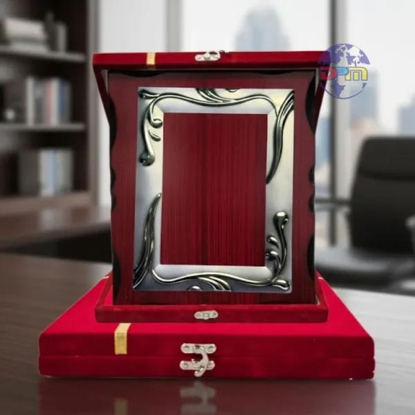 Red Velvet Folding Wooden Farewell Crest